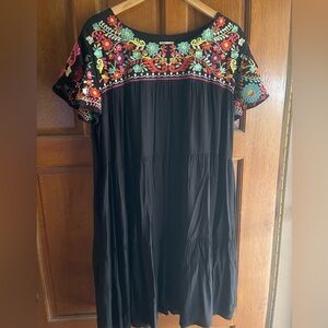 Black embroidery dress